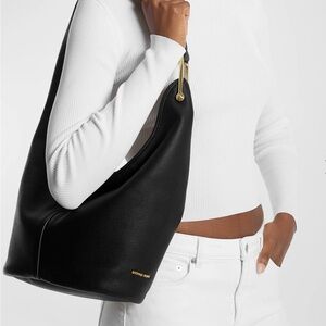 MICHAEL by Michael Kors Sonny leather hobo never bee used